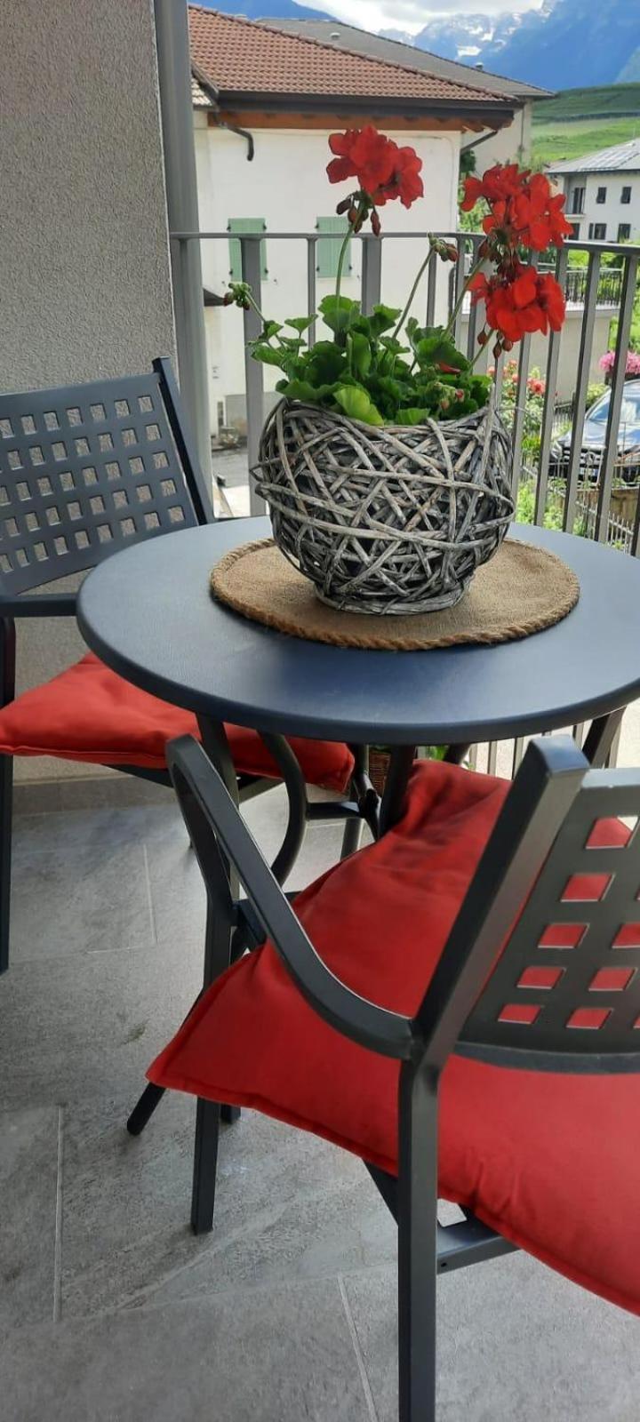 Orizzonti D'Anaunia Aparthotel Tassullo Ngoại thất bức ảnh