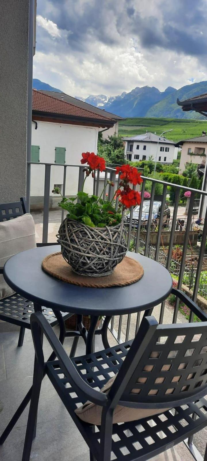 Orizzonti D'Anaunia Aparthotel Tassullo Ngoại thất bức ảnh